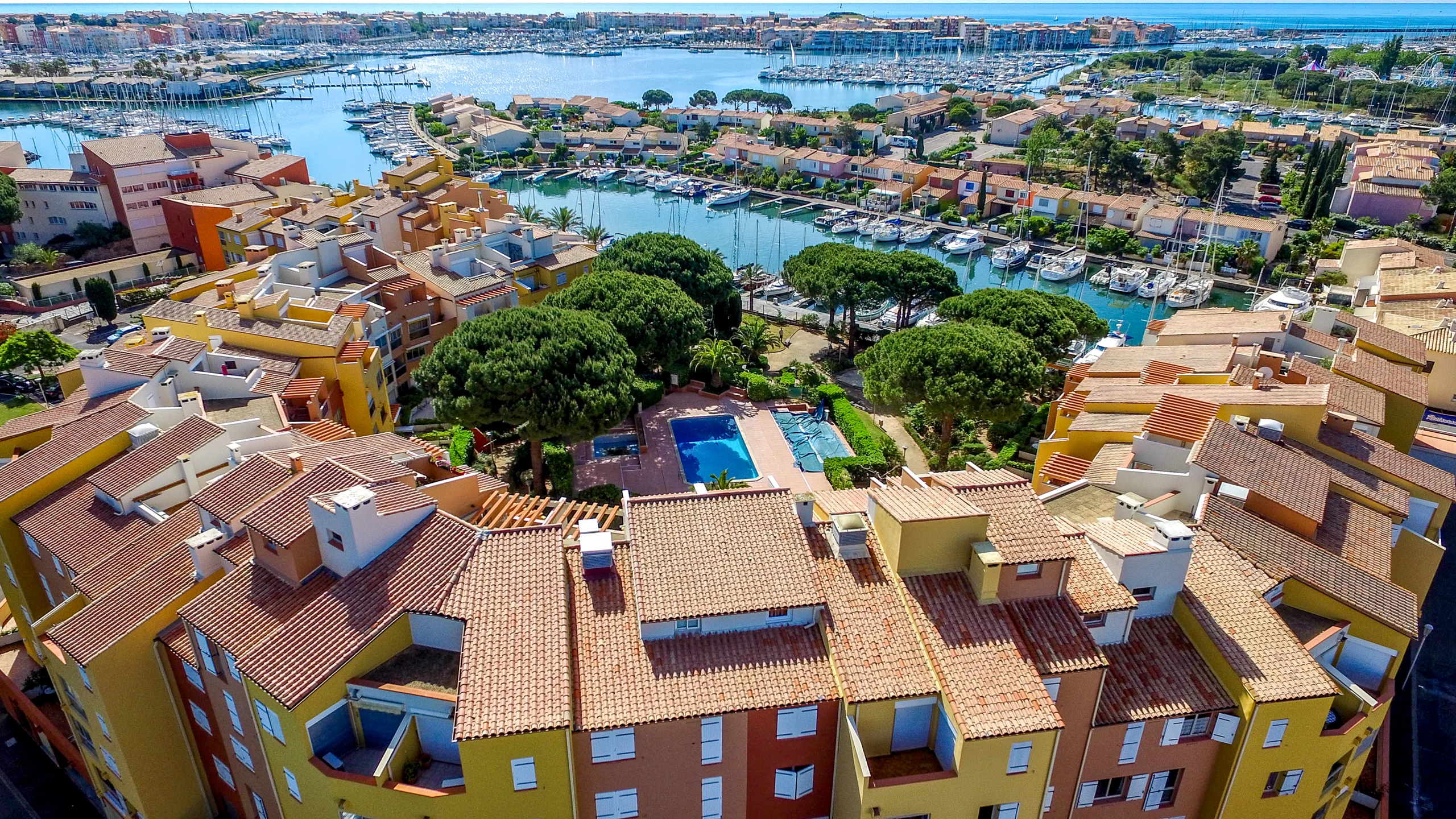 photo aériene cap d'agde par drone