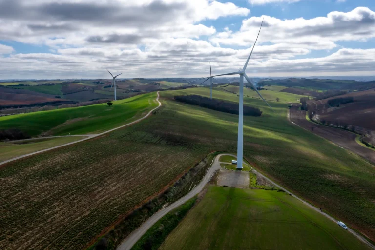 Inspection technique par drone d'une éolienne
